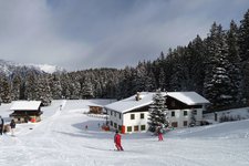 Vigiljoch Skifahrer Skigebiet
