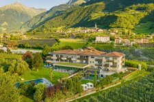 FAYN garden retreat hotel